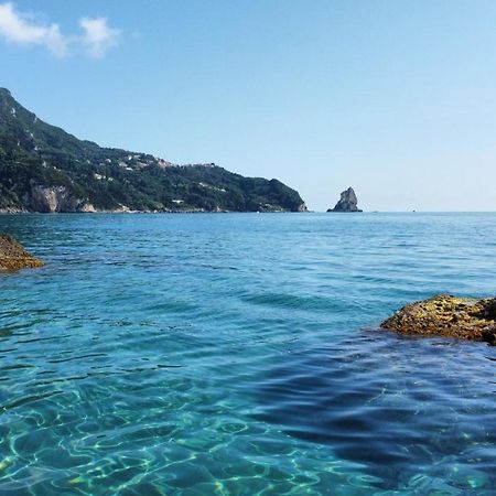 Black Rocks Family, Luxury Seafront Beach Maisonette Agios Gordios  Dış mekan fotoğraf